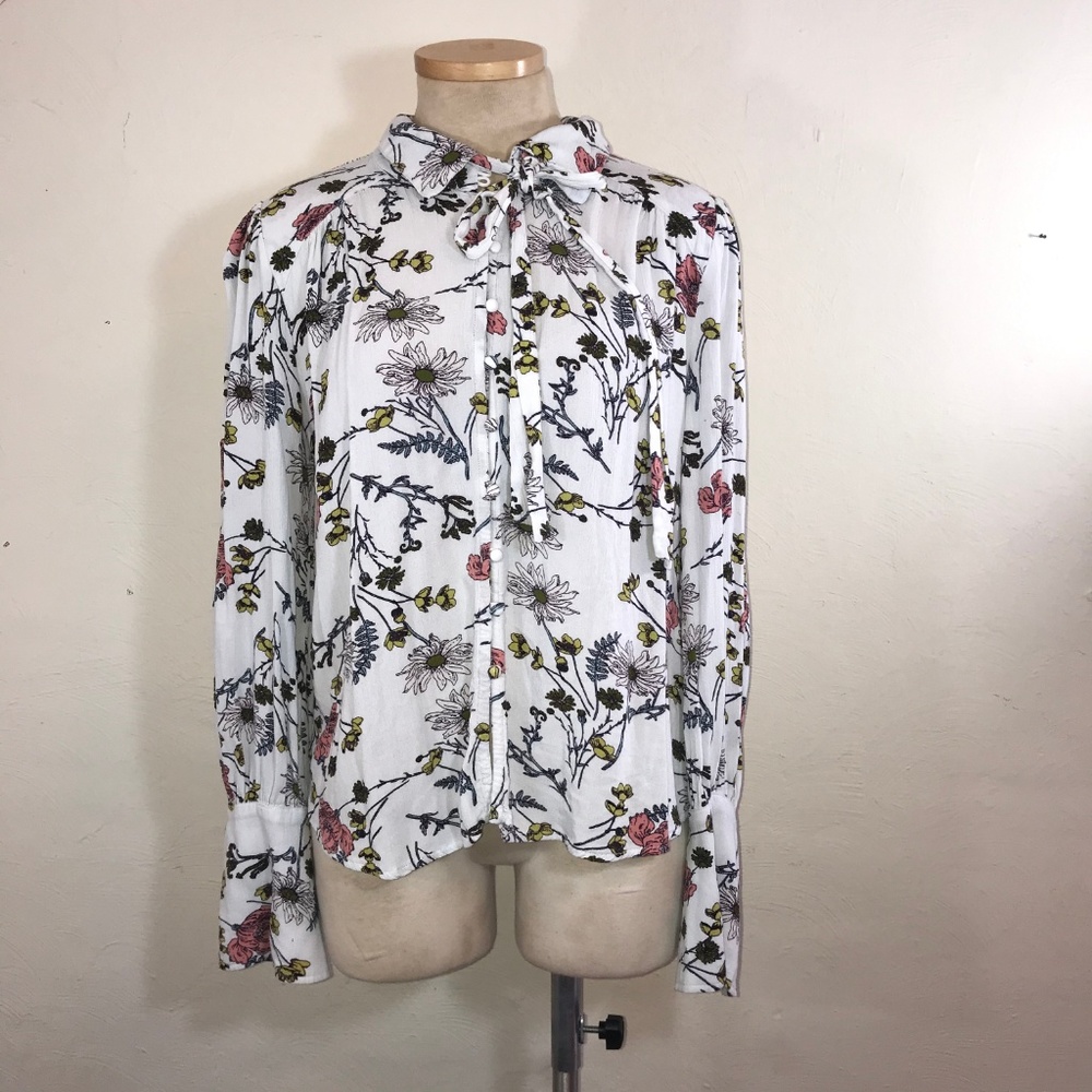 blu pepper floral button down